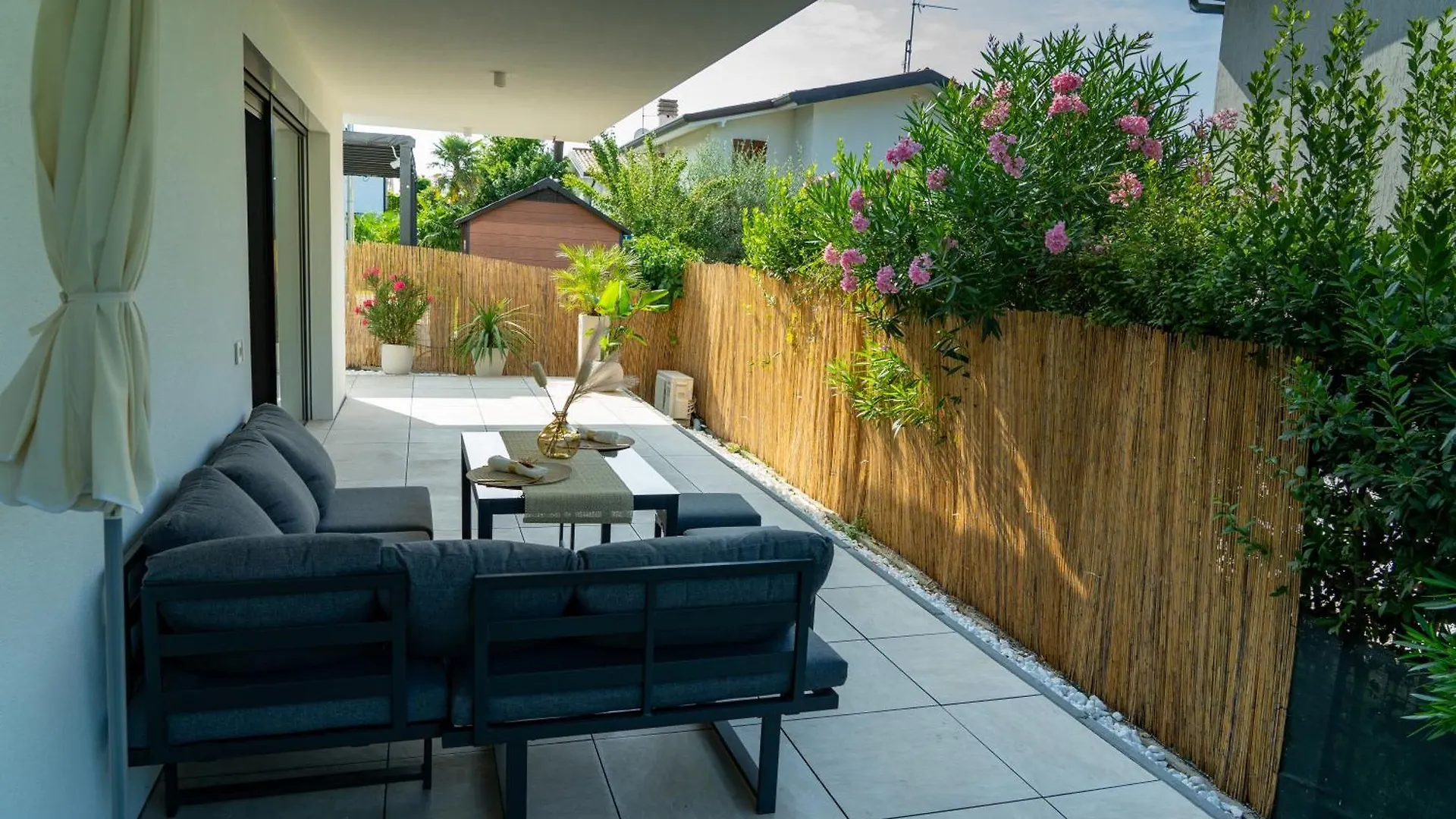 Idyllische Wohnung Mit Garten Und Pool 巴多利诺 0*,