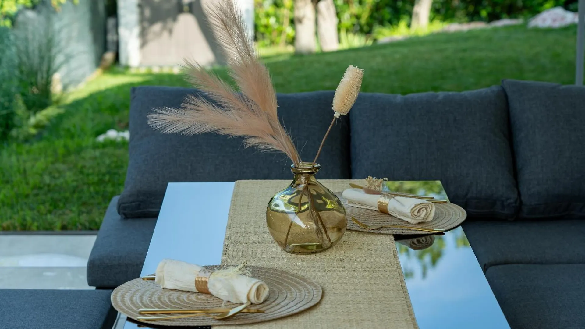 Idyllische Wohnung Mit Garten Und Pool Bardolino